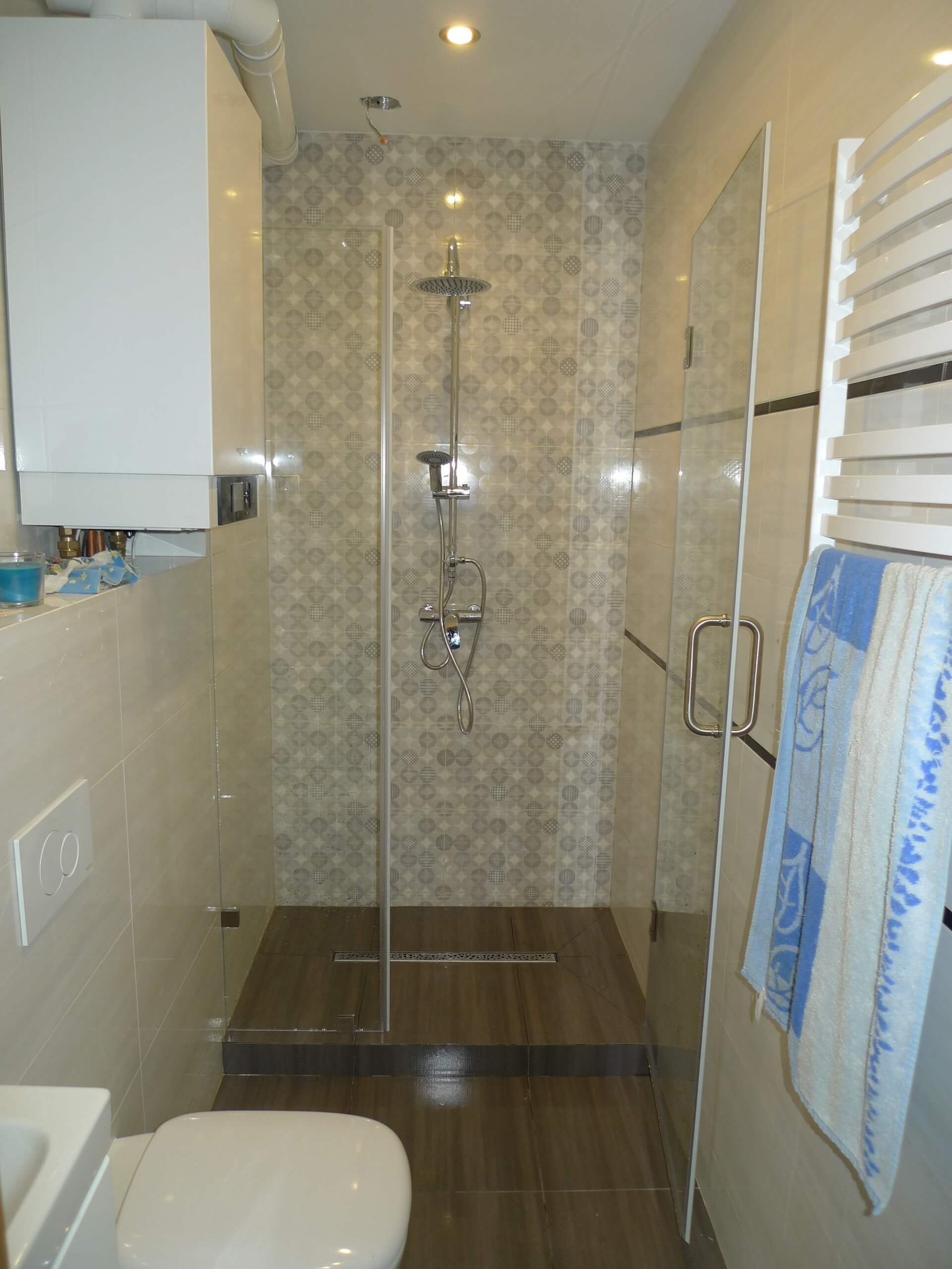 dopasowane kabiny prysznicowe ze szkła